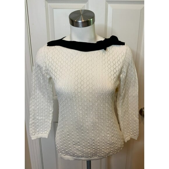 Valentino RED White Thin Knit Short Sleeve Sweater W/ Black Trim & Bow, Size S - Picture 1 of 6